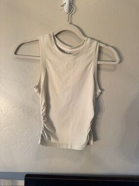 Sleeveless Ruched Side Tank Top - Cream with a scrunch style on sides